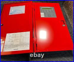 Honeywell Farenhyt Fire Alarm Control Panel IFP-300 120VAC 60Hz 151770 NO KEY